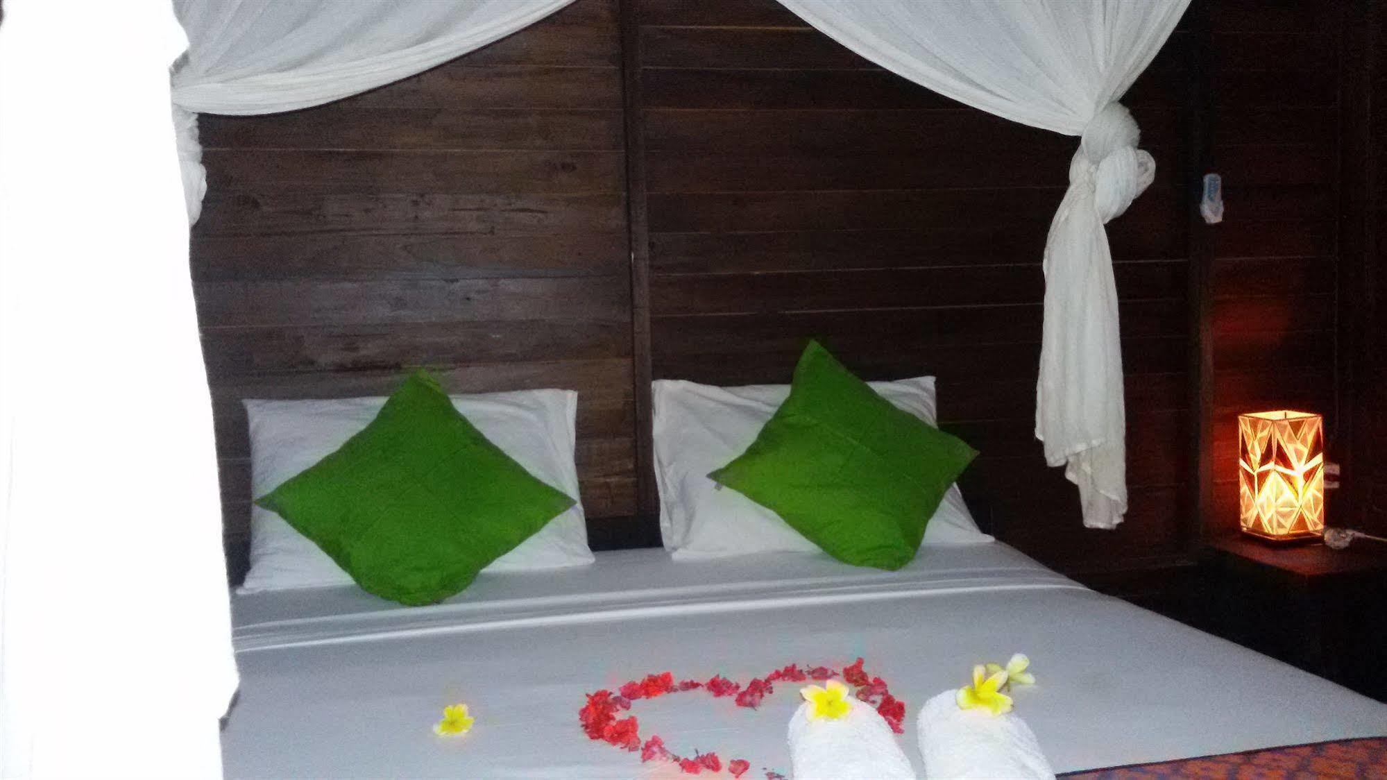 Mosaix Gili Bungalows Gili Trawangan Dış mekan fotoğraf